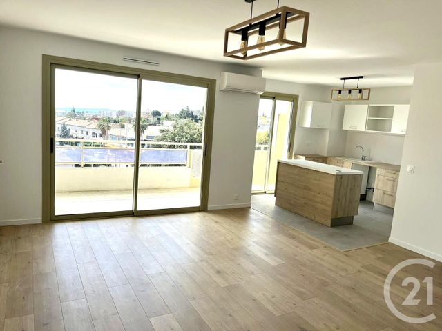 Appartement F4 à vendre - 4 pièces - 80.21 m2 - CAGNES SUR MER - 06 - PROVENCE-ALPES-COTE-D-AZUR - Century 21 Villas D'Azur