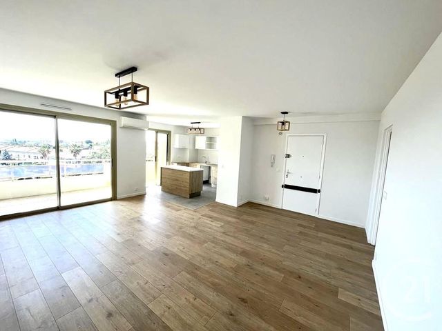 Appartement F4 à vendre - 4 pièces - 80.21 m2 - CAGNES SUR MER - 06 - PROVENCE-ALPES-COTE-D-AZUR - Century 21 Villas D'Azur