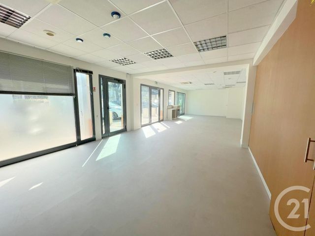 commerce à louer - 129.0 m2 - CAGNES SUR MER - 06 - PROVENCE-ALPES-COTE-D-AZUR - Century 21 Villas D'Azur