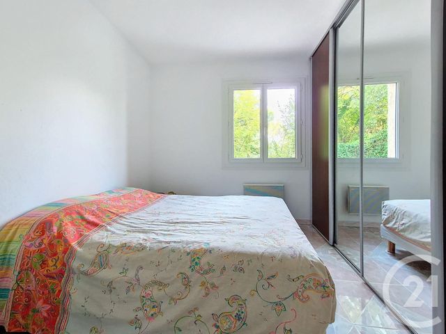 Afficher la photo en grand maison à vendre - 4 pièces - 86.0 m2 - CAGNES SUR MER - 06 - PROVENCE-ALPES-COTE-D-AZUR - Century 21 Villas D'Azur