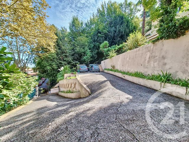 Afficher la photo en grand maison à vendre - 4 pièces - 86.0 m2 - CAGNES SUR MER - 06 - PROVENCE-ALPES-COTE-D-AZUR - Century 21 Villas D'Azur