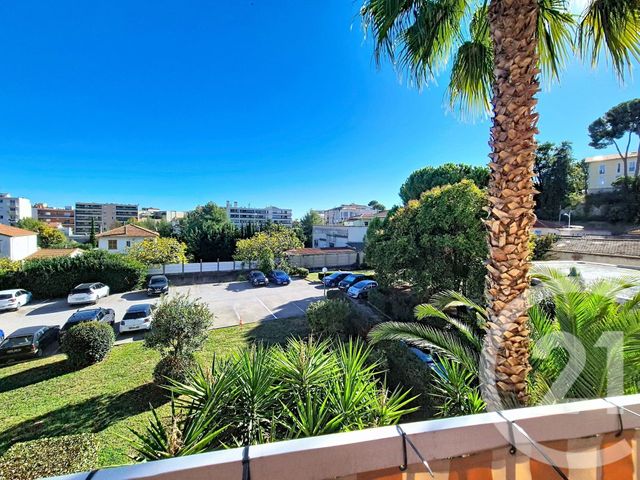 Appartement F2 à vendre - 2 pièces - 52.02 m2 - CAGNES SUR MER - 06 - PROVENCE-ALPES-COTE-D-AZUR - Century 21 Villas D'Azur