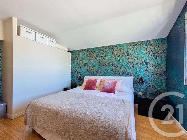 maison à vendre - 5 pièces - 164.96 m2 - VILLENEUVE LOUBET - 06 - PROVENCE-ALPES-COTE-D-AZUR - Century 21 Villas D'Azur