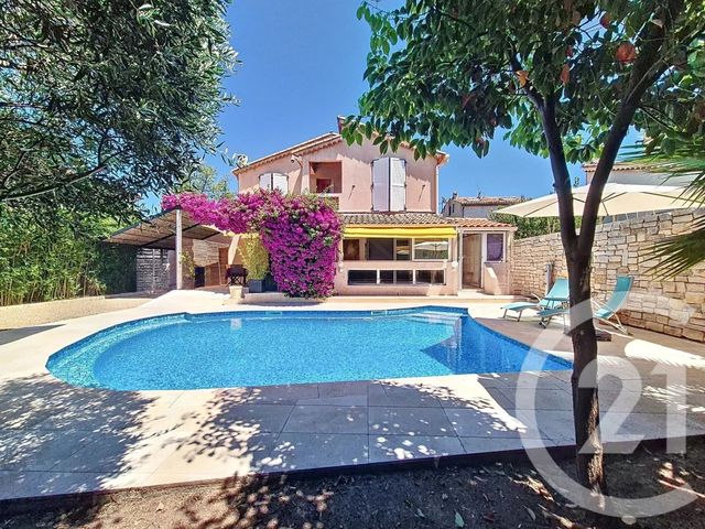 maison à vendre - 5 pièces - 164.96 m2 - VILLENEUVE LOUBET - 06 - PROVENCE-ALPES-COTE-D-AZUR - Century 21 Villas D'Azur