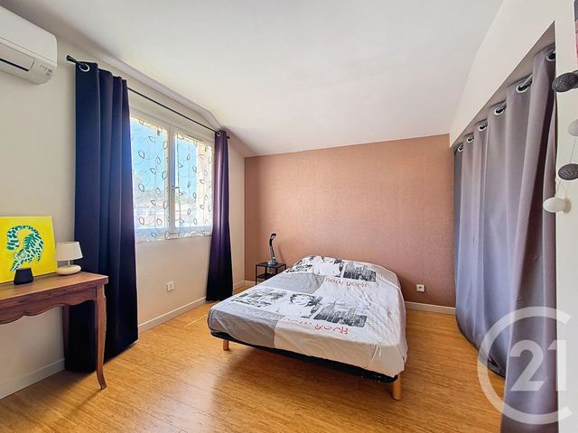 maison à vendre - 5 pièces - 164.96 m2 - VILLENEUVE LOUBET - 06 - PROVENCE-ALPES-COTE-D-AZUR - Century 21 Villas D'Azur