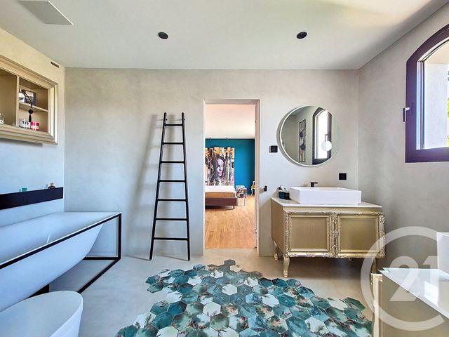 maison à vendre - 7 pièces - 318.65 m2 - LA GAUDE - 06 - PROVENCE-ALPES-COTE-D-AZUR - Century 21 Villas D'Azur