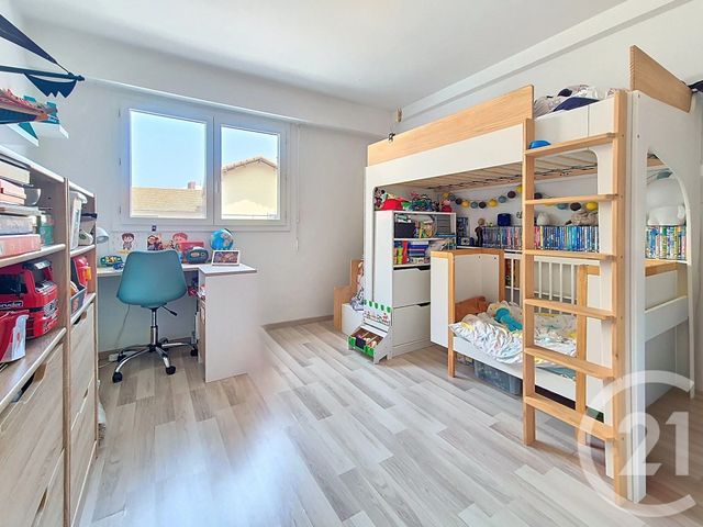 Appartement F3 à vendre - 3 pièces - 67.0 m2 - CAGNES SUR MER - 06 - PROVENCE-ALPES-COTE-D-AZUR - Century 21 Villas D'Azur