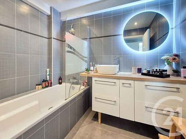 Appartement F3 à vendre - 3 pièces - 67.0 m2 - CAGNES SUR MER - 06 - PROVENCE-ALPES-COTE-D-AZUR - Century 21 Villas D'Azur