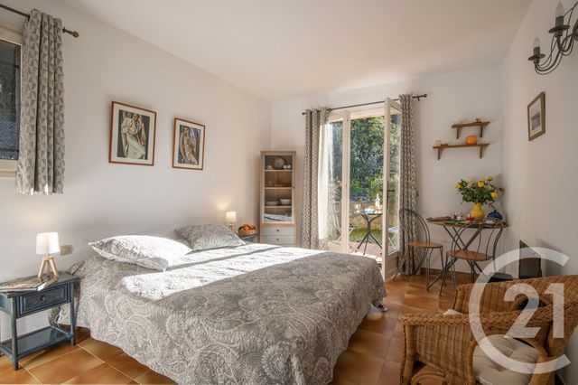 maison à vendre - 9 pièces - 240.0 m2 - ST PAUL DE VENCE - 06 - PROVENCE-ALPES-COTE-D-AZUR - Century 21 Villas D'Azur