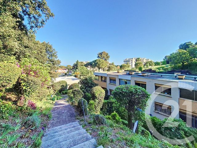Appartement F4 à vendre - 4 pièces - 117.16 m2 - CAGNES SUR MER - 06 - PROVENCE-ALPES-COTE-D-AZUR - Century 21 Villas D'Azur