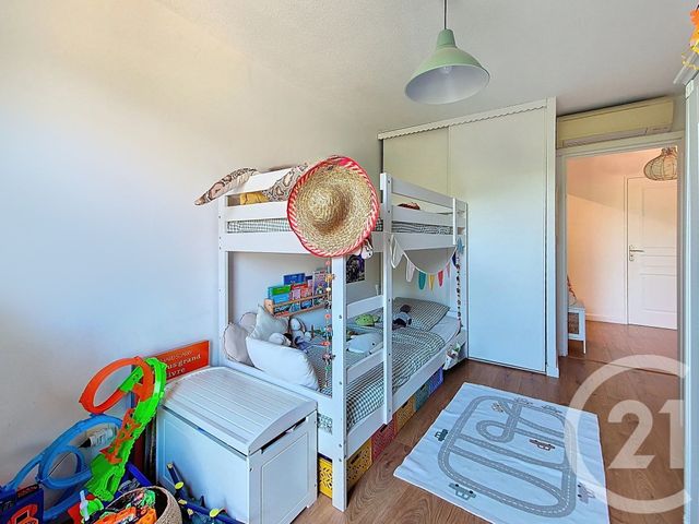 Appartement F3 à vendre - 3 pièces - 70.1 m2 - ST LAURENT DU VAR - 06 - PROVENCE-ALPES-COTE-D-AZUR - Century 21 Villas D'Azur