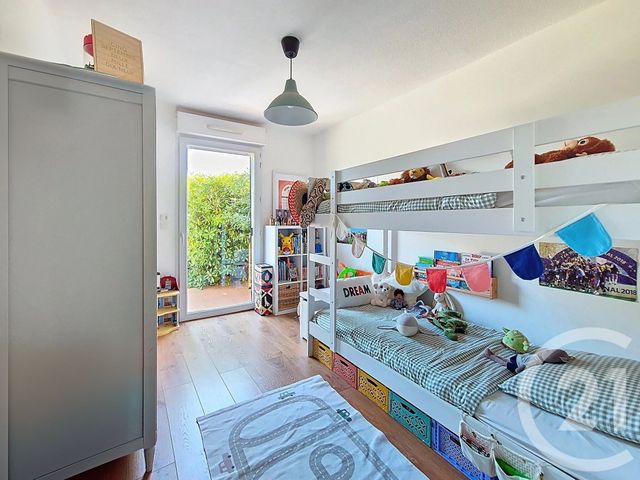 Appartement F3 à vendre - 3 pièces - 70.1 m2 - ST LAURENT DU VAR - 06 - PROVENCE-ALPES-COTE-D-AZUR - Century 21 Villas D'Azur