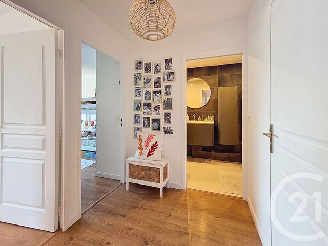 Appartement F3 à vendre - 3 pièces - 70.1 m2 - ST LAURENT DU VAR - 06 - PROVENCE-ALPES-COTE-D-AZUR - Century 21 Villas D'Azur