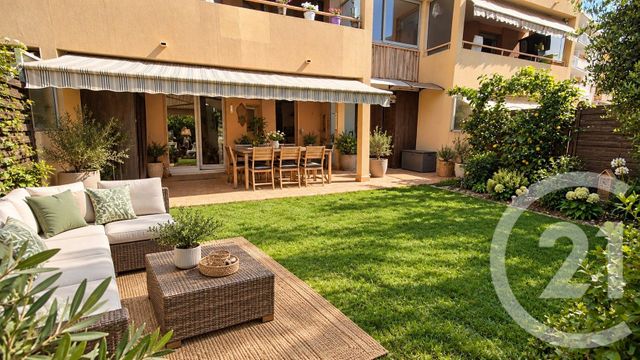Appartement F3 à vendre CAGNES SUR MER