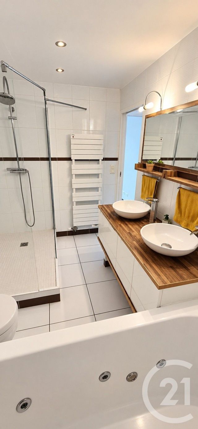 Appartement F3 à vendre - 3 pièces - 60.73 m2 - CAGNES SUR MER - 06 - PROVENCE-ALPES-COTE-D-AZUR - Century 21 Villas D'Azur