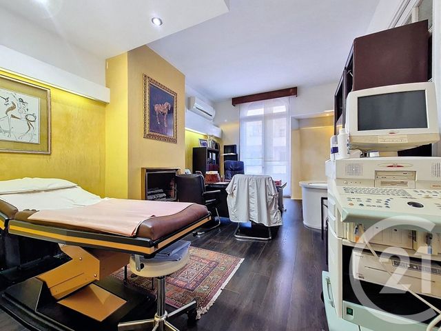 Appartement F4 à vendre - 4 pièces - 114.04 m2 - NICE - 06 - PROVENCE-ALPES-COTE-D-AZUR - Century 21 Villas D'Azur