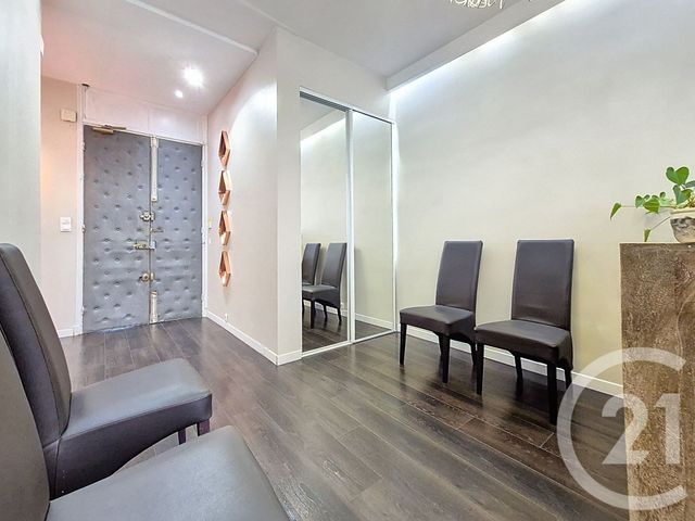 Appartement F4 à vendre - 4 pièces - 114.04 m2 - NICE - 06 - PROVENCE-ALPES-COTE-D-AZUR - Century 21 Villas D'Azur