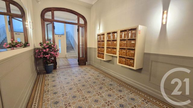 Appartement F4 à vendre - 4 pièces - 114.04 m2 - NICE - 06 - PROVENCE-ALPES-COTE-D-AZUR - Century 21 Villas D'Azur