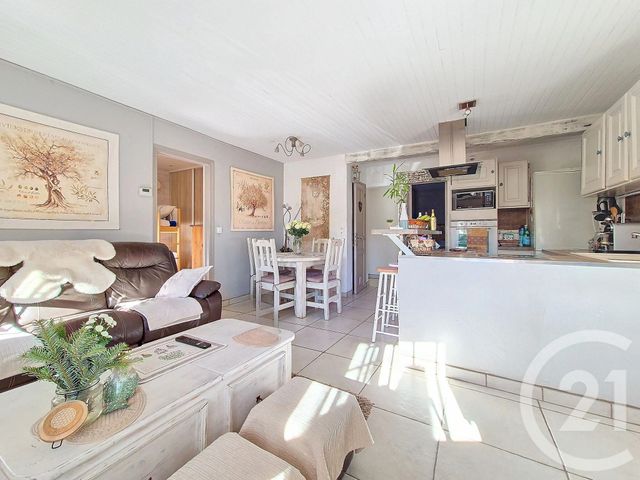 Appartement F3 à vendre - 3 pièces - 58.0 m2 - LA COLLE SUR LOUP - 06 - PROVENCE-ALPES-COTE-D-AZUR - Century 21 Villas D'Azur