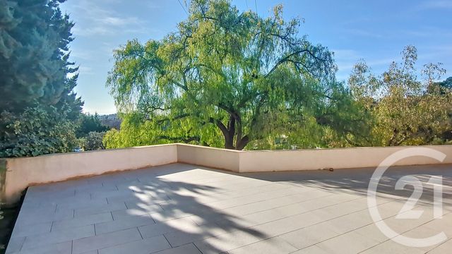 maison à vendre - 5 pièces - 141.0 m2 - CAGNES SUR MER - 06 - PROVENCE-ALPES-COTE-D-AZUR - Century 21 Villas D'Azur
