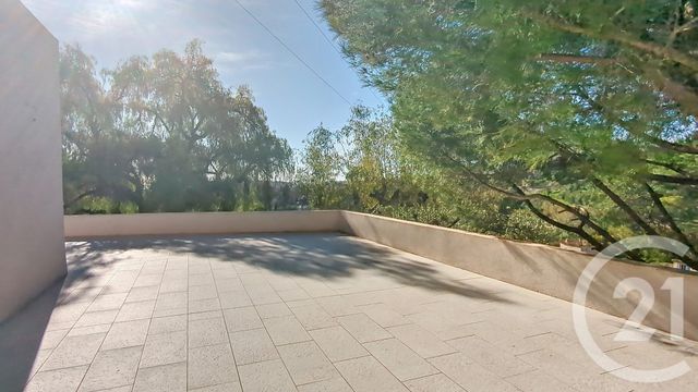 maison à vendre - 5 pièces - 141.0 m2 - CAGNES SUR MER - 06 - PROVENCE-ALPES-COTE-D-AZUR - Century 21 Villas D'Azur