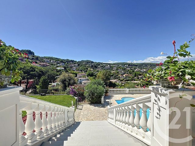 maison à vendre - 8 pièces - 247.44 m2 - VALLAURIS - 06 - PROVENCE-ALPES-COTE-D-AZUR - Century 21 Villas D'Azur