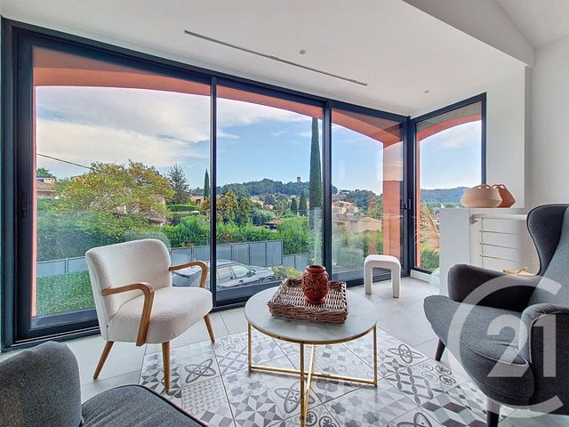 maison à vendre - 6 pièces - 310.0 m2 - VILLENEUVE LOUBET - 06 - PROVENCE-ALPES-COTE-D-AZUR - Century 21 Villas D'Azur