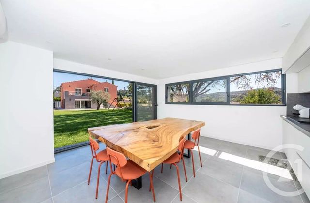 maison à vendre - 6 pièces - 310.0 m2 - VILLENEUVE LOUBET - 06 - PROVENCE-ALPES-COTE-D-AZUR - Century 21 Villas D'Azur