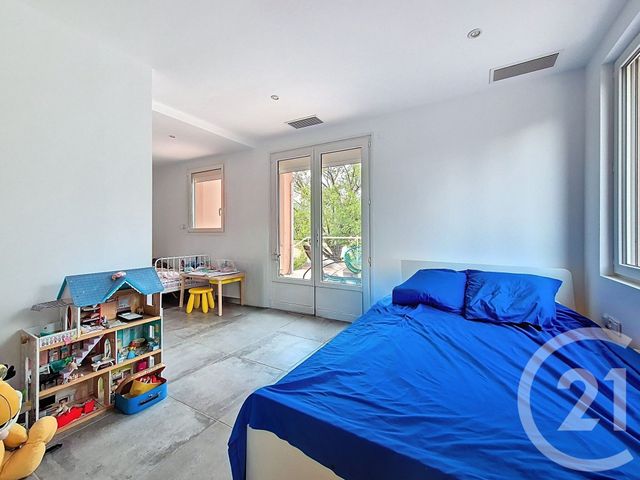 maison à vendre - 6 pièces - 310.0 m2 - VILLENEUVE LOUBET - 06 - PROVENCE-ALPES-COTE-D-AZUR - Century 21 Villas D'Azur