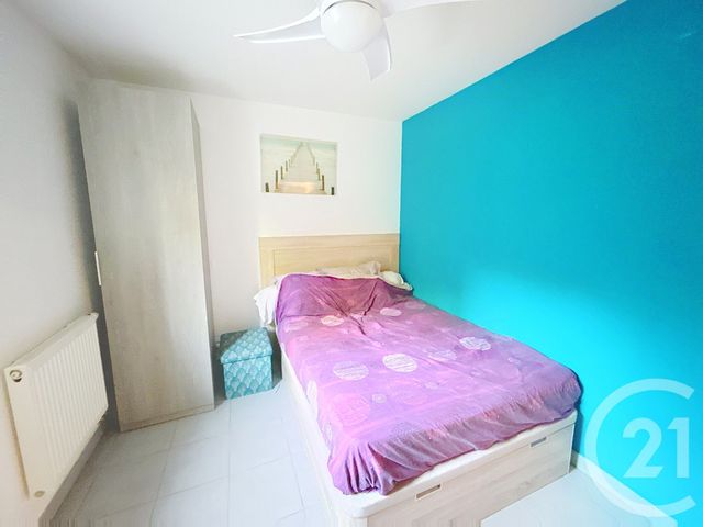 Appartement T3 à vendre - 3 pièces - 64.2 m2 - LA COLLE SUR LOUP - 06 - PROVENCE-ALPES-COTE-D-AZUR - Century 21 Villas D'Azur