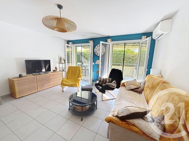 Appartement T3 à vendre - 3 pièces - 64.2 m2 - LA COLLE SUR LOUP - 06 - PROVENCE-ALPES-COTE-D-AZUR - Century 21 Villas D'Azur