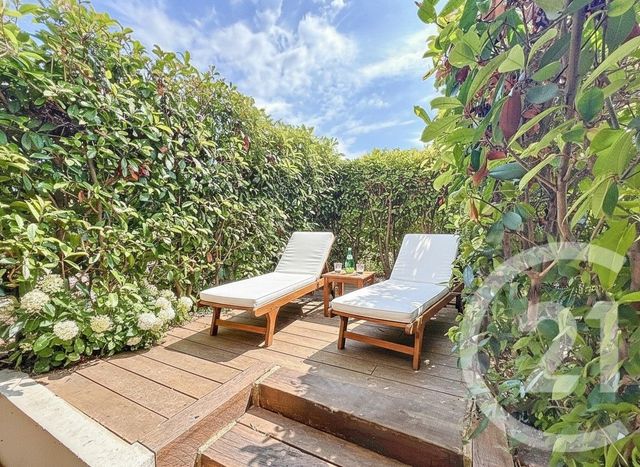 Appartement F1 à vendre - 1 pièce - 24.36 m2 - VILLENEUVE LOUBET - 06 - PROVENCE-ALPES-COTE-D-AZUR - Century 21 Villas D'Azur