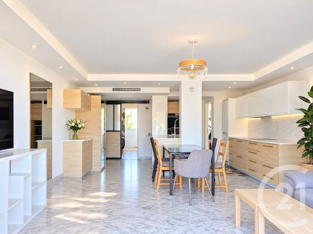 Appartement F4 à vendre - 4 pièces - 82.95 m2 - CAGNES SUR MER - 06 - PROVENCE-ALPES-COTE-D-AZUR - Century 21 Villas D'Azur