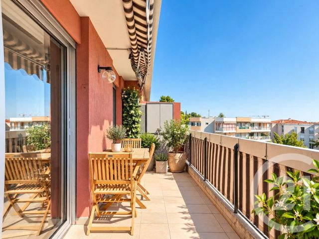 Appartement F4 à vendre - 4 pièces - 82.95 m2 - CAGNES SUR MER - 06 - PROVENCE-ALPES-COTE-D-AZUR - Century 21 Villas D'Azur