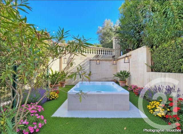 maison à vendre - 5 pièces - 225.65 m2 - CAGNES SUR MER - 06 - PROVENCE-ALPES-COTE-D-AZUR - Century 21 Villas D'Azur