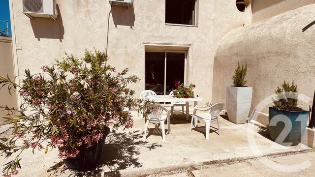 maison à vendre - 5 pièces - 198.35 m2 - VILLENEUVE LOUBET - 06 - PROVENCE-ALPES-COTE-D-AZUR - Century 21 Villas D'Azur