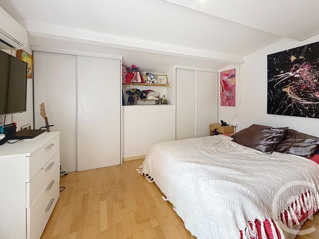 maison à vendre - 5 pièces - 198.35 m2 - VILLENEUVE LOUBET - 06 - PROVENCE-ALPES-COTE-D-AZUR - Century 21 Villas D'Azur