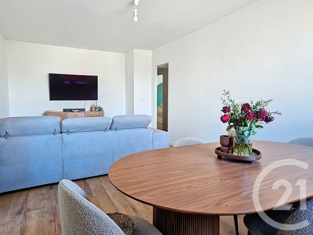 Appartement F3 à vendre - 3 pièces - 68.2 m2 - CAGNES SUR MER - 06 - PROVENCE-ALPES-COTE-D-AZUR - Century 21 Villas D'Azur