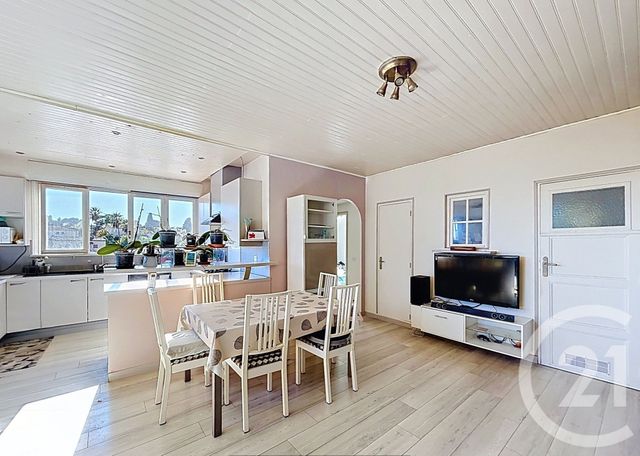 Appartement à vendre - 5 pièces - 85.91 m2 - CAGNES SUR MER - 06 - PROVENCE-ALPES-COTE-D-AZUR - Century 21 Villas D'Azur