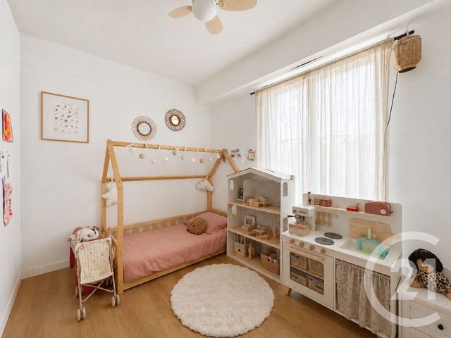 Appartement F3 à vendre - 3 pièces - 63.0 m2 - CAGNES SUR MER - 06 - PROVENCE-ALPES-COTE-D-AZUR - Century 21 Villas D'Azur