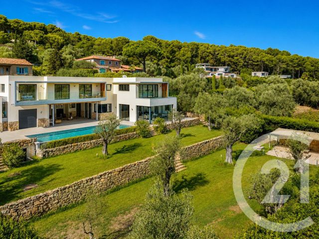 maison à vendre - 8 pièces - 314.0 m2 - MOUGINS - 06 - PROVENCE-ALPES-COTE-D-AZUR - Century 21 Villas D'Azur