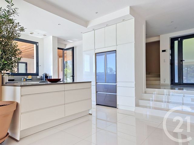 maison à vendre - 8 pièces - 314.0 m2 - MOUGINS - 06 - PROVENCE-ALPES-COTE-D-AZUR - Century 21 Villas D'Azur