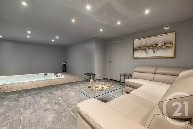 maison à vendre - 8 pièces - 314.0 m2 - MOUGINS - 06 - PROVENCE-ALPES-COTE-D-AZUR - Century 21 Villas D'Azur