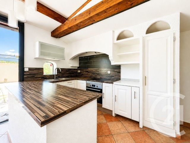 maison à vendre - 5 pièces - 117.0 m2 - VILLENEUVE LOUBET - 06 - PROVENCE-ALPES-COTE-D-AZUR - Century 21 Villas D'Azur