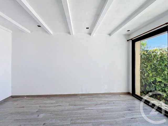maison à vendre - 5 pièces - 117.0 m2 - VILLENEUVE LOUBET - 06 - PROVENCE-ALPES-COTE-D-AZUR - Century 21 Villas D'Azur