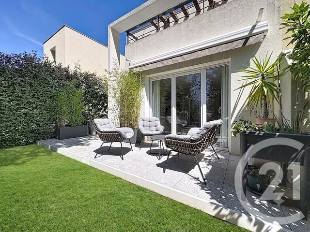 maison à vendre - 3 pièces - 68.6 m2 - CAGNES SUR MER - 06 - PROVENCE-ALPES-COTE-D-AZUR - Century 21 Villas D'Azur