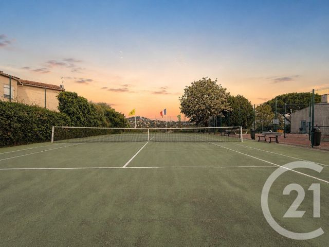 maison à vendre - 4 pièces - 90.0 m2 - VILLENEUVE LOUBET - 06 - PROVENCE-ALPES-COTE-D-AZUR - Century 21 Villas D'Azur