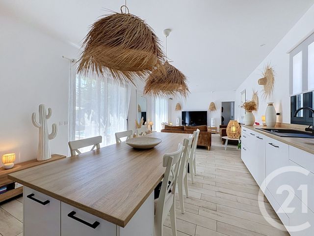maison à vendre - 4 pièces - 93.9 m2 - VENCE - 06 - PROVENCE-ALPES-COTE-D-AZUR - Century 21 Villas D'Azur