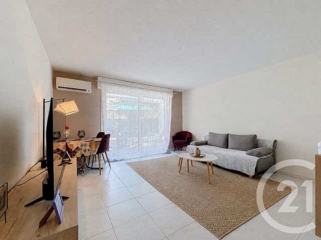 Appartement F2 à vendre - 2 pièces - 48.73 m2 - ST LAURENT DU VAR - 06 - PROVENCE-ALPES-COTE-D-AZUR - Century 21 Villas D'Azur