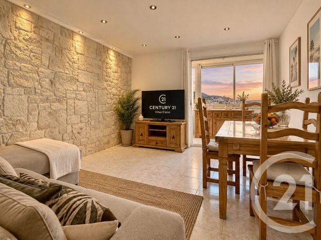 Appartement T3 à vendre - 3 pièces - 70.0 m2 - NICE - 06 - PROVENCE-ALPES-COTE-D-AZUR - Century 21 Villas D'Azur
